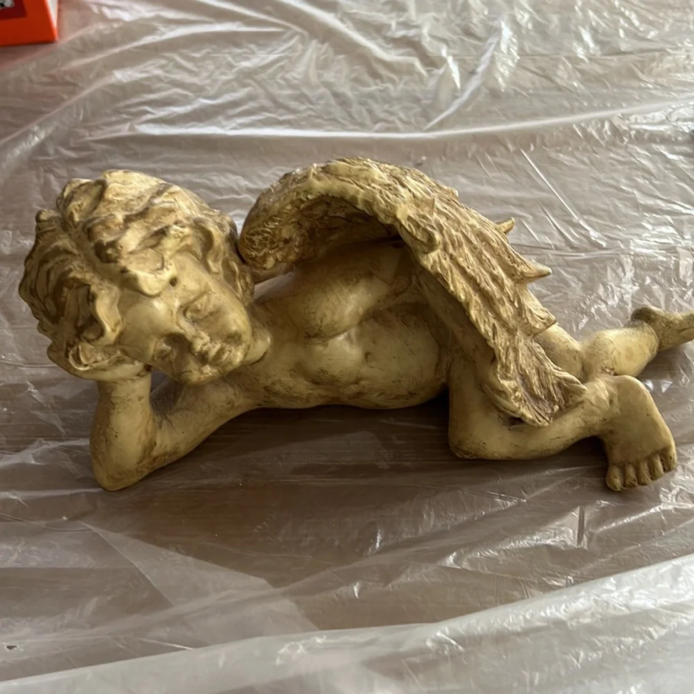 💐SPRING SALE💐STATUE OF LOUNGING ANGEL - Picture 2 of 4